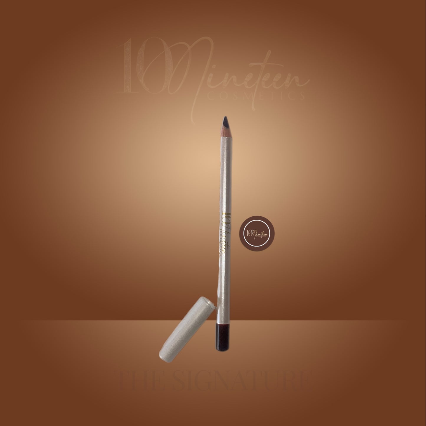 THE SIGNATURE LIP LINER